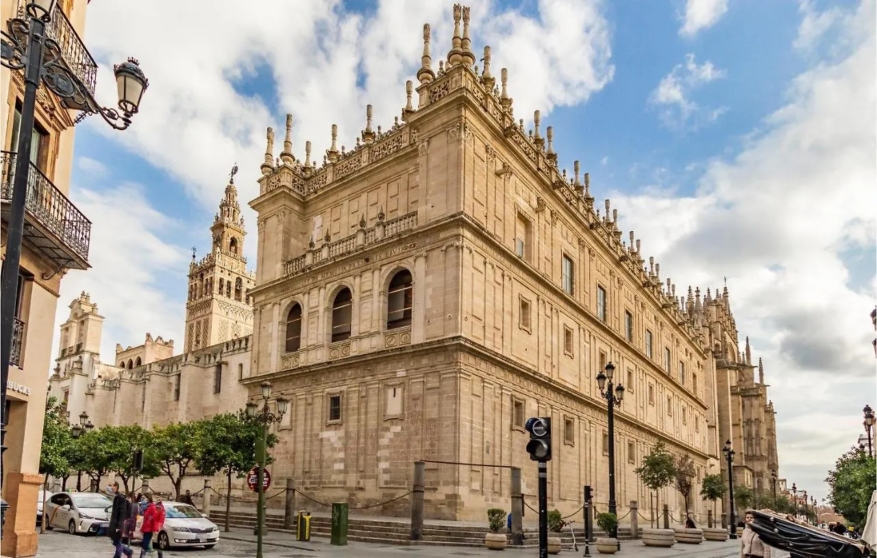Cozy Apartment In Sevilla With Kitchen Seville
