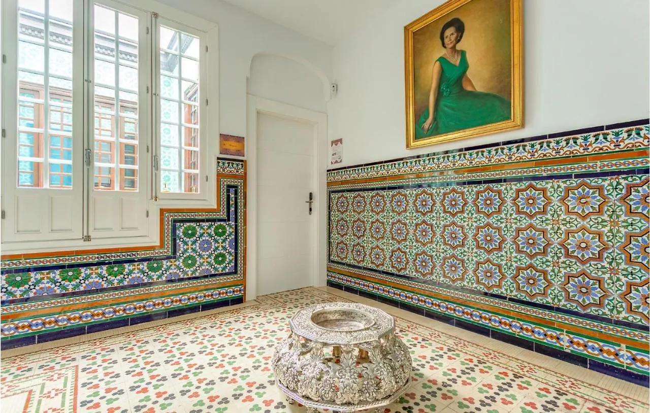 Cozy Apartment In Sevilla With Kitchen Spain